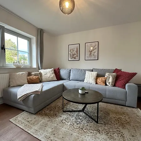 Apartment Living 77