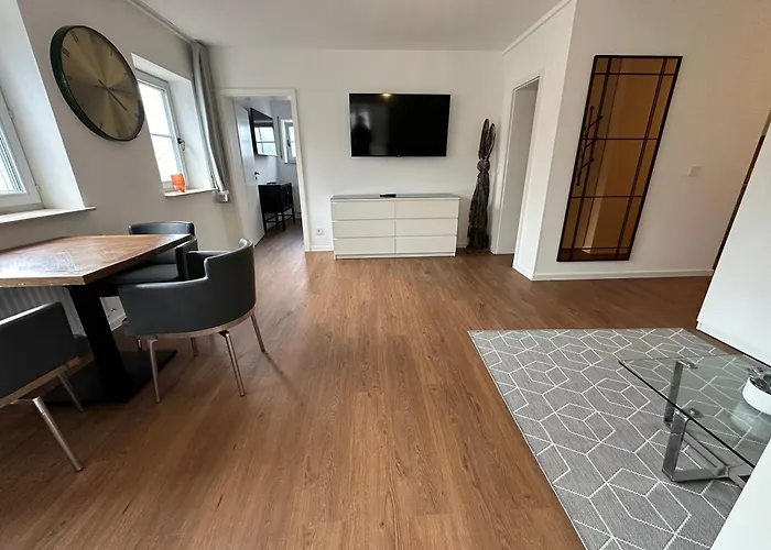 Living 77 * フルダ