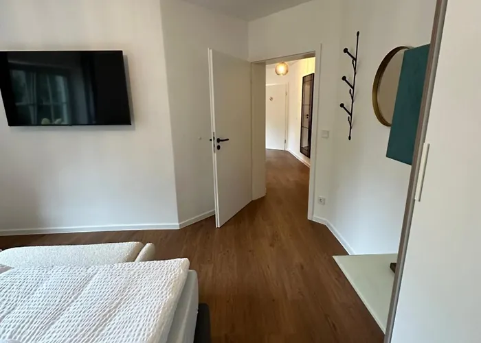 Living 77 アパート