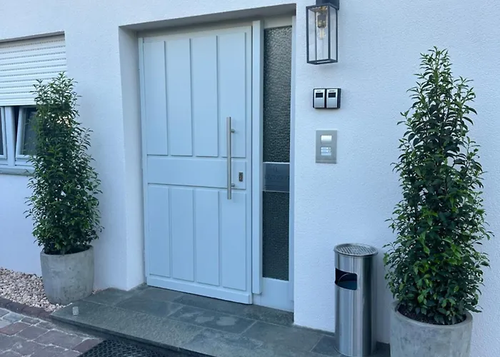 アパート Living 77 *